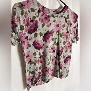 American Eagle  Soft & Sexy Short Sleeve Top Size Small